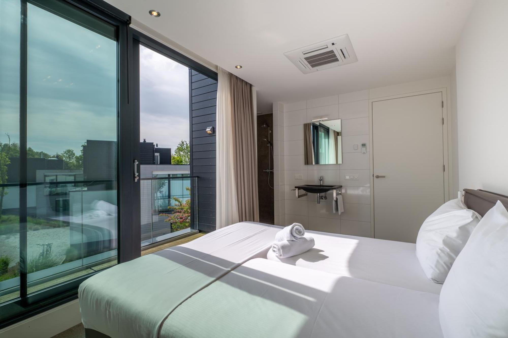 Resort Dormio Harbour Village 5*